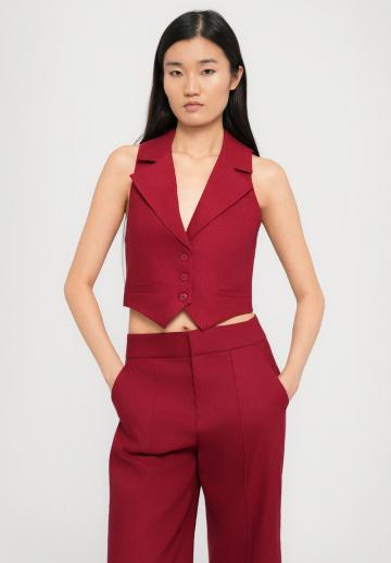 Короткая куртка