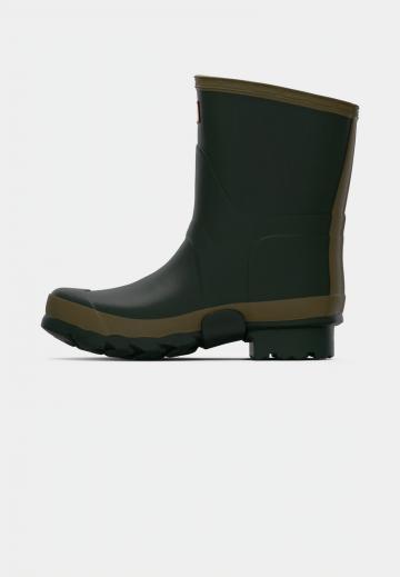 Резиновые сапоги