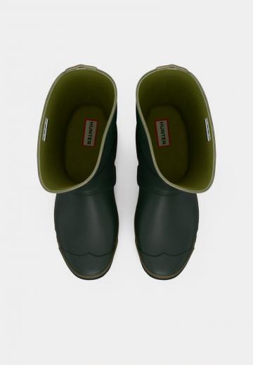 Резиновые сапоги