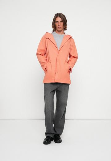 Куртка-дождевик