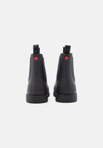 Резиновые сапоги