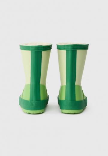 Резиновые сапоги