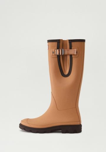 Резиновые сапоги