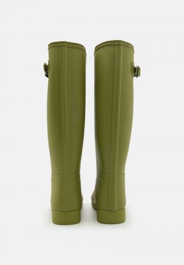 Резиновые сапоги