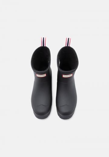 Резиновые сапоги