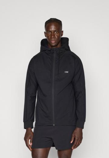 Спортивная кофта