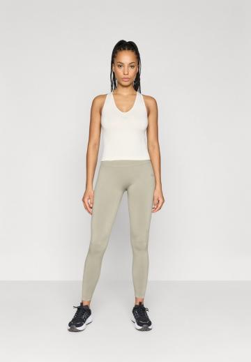 Длинный топ