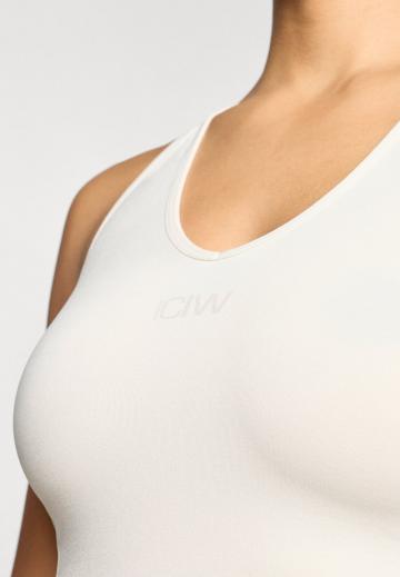 Длинный топ