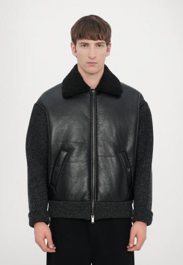 Кожаная куртка