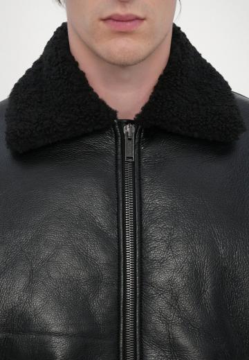 Кожаная куртка