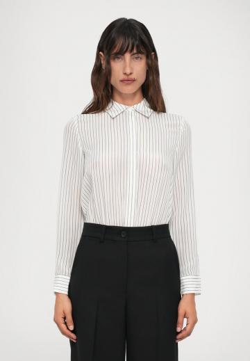 Шелковая блузка