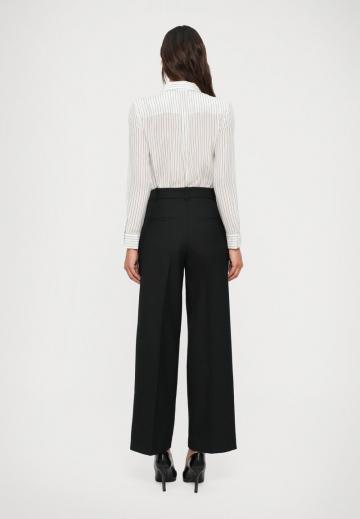 Шелковая блузка