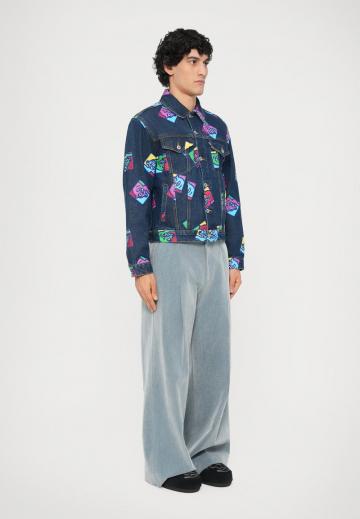 Джинсовая куртка