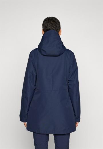 Спортивная куртка