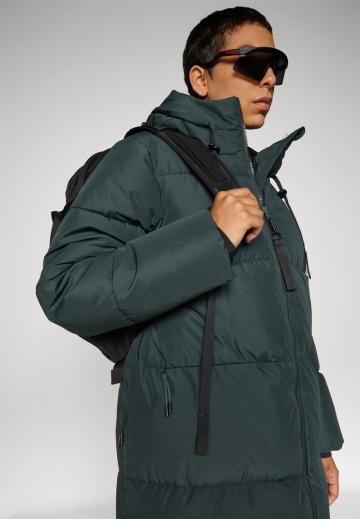 Спортивная куртка