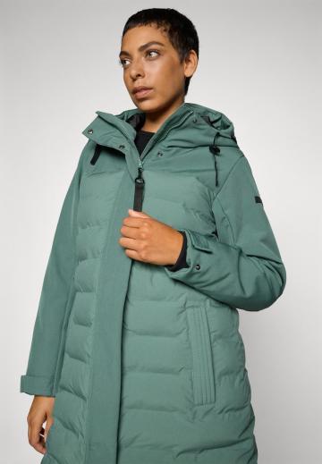 Спортивная куртка