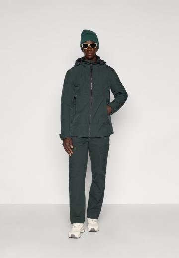 Спортивная куртка