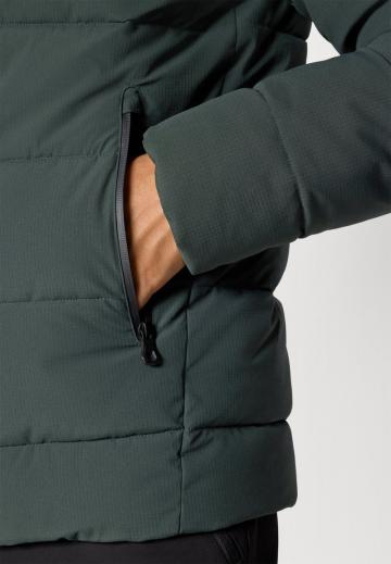 Зимняя куртка