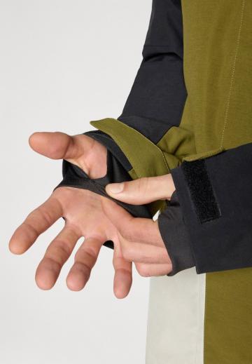 Сноубордическая куртка