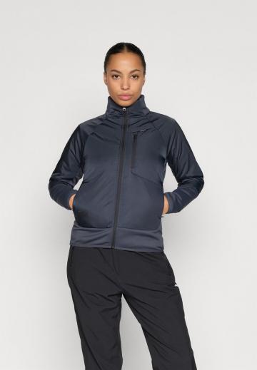 Спортивная куртка