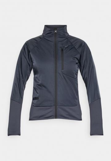 Спортивная куртка