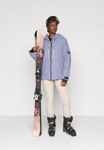 Спортивная куртка