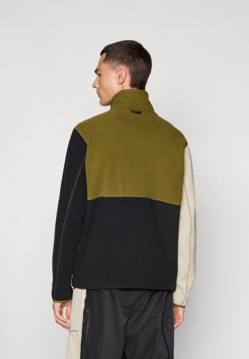 Флисовая кофта