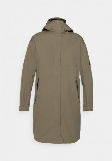 Спортивная куртка