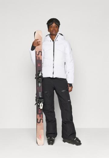 Спортивная куртка