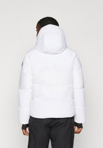 Спортивная куртка