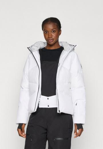 Спортивная куртка