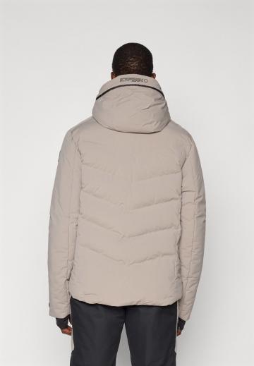 Сноубордическая куртка