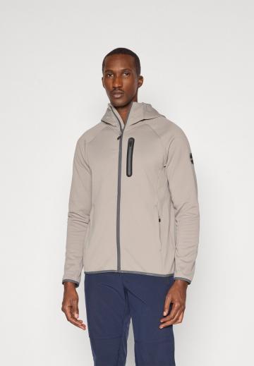 Спортивная кофта