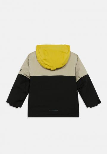 Спортивная куртка