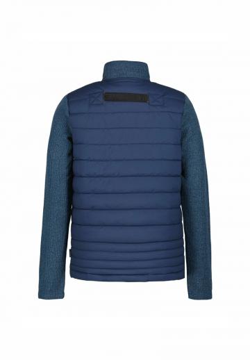 Сноубордическая куртка