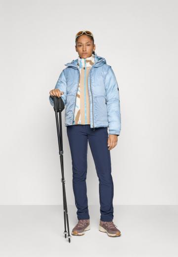 Спортивная куртка