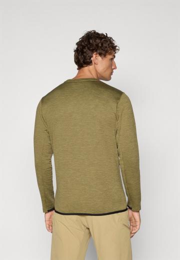 Спортивная майка