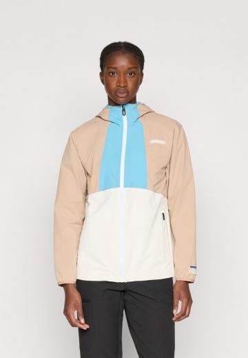 Спортивная куртка