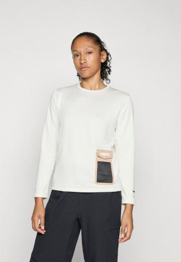 Спортивная толстовка