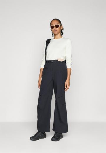 Спортивная толстовка