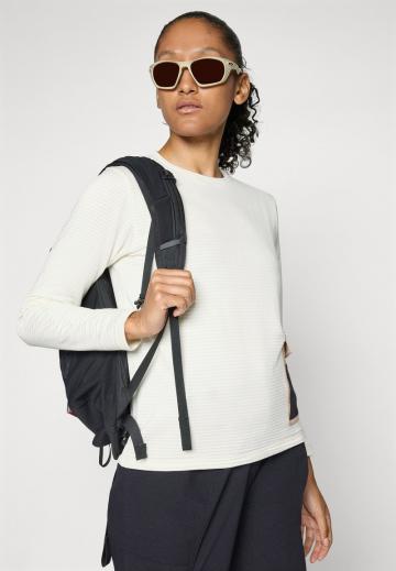 Спортивная толстовка