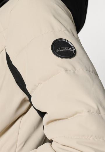 Спортивная куртка