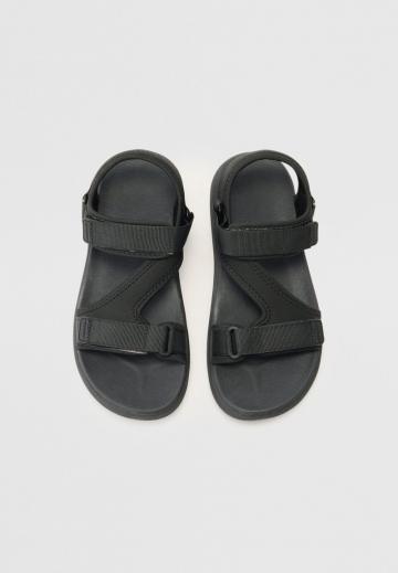 Походные сандалии