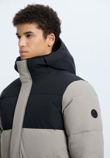 Зимняя куртка