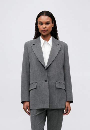 Длинный блейзер