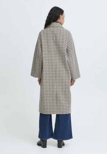 Шерстяное пальто