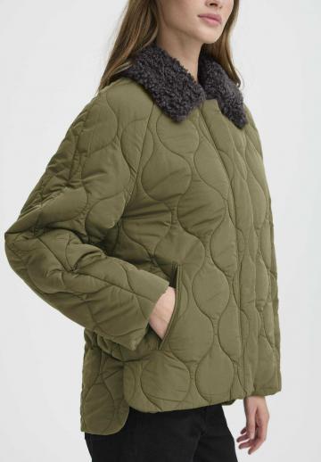 Зимняя куртка