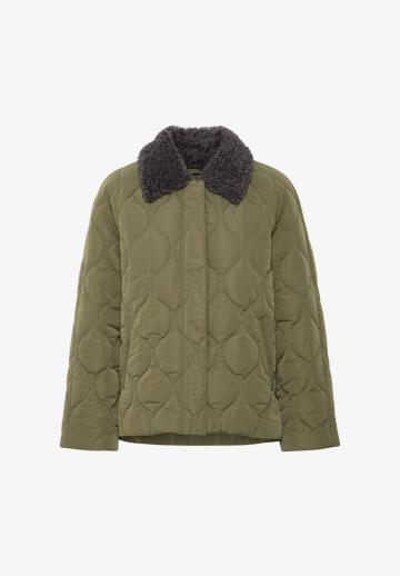 Зимняя куртка