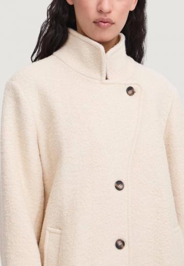 Шерстяное пальто