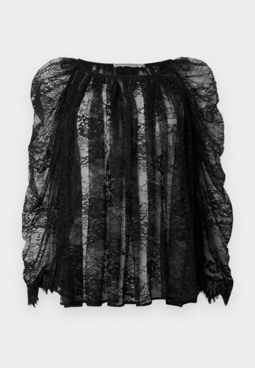 Кружевная блузка